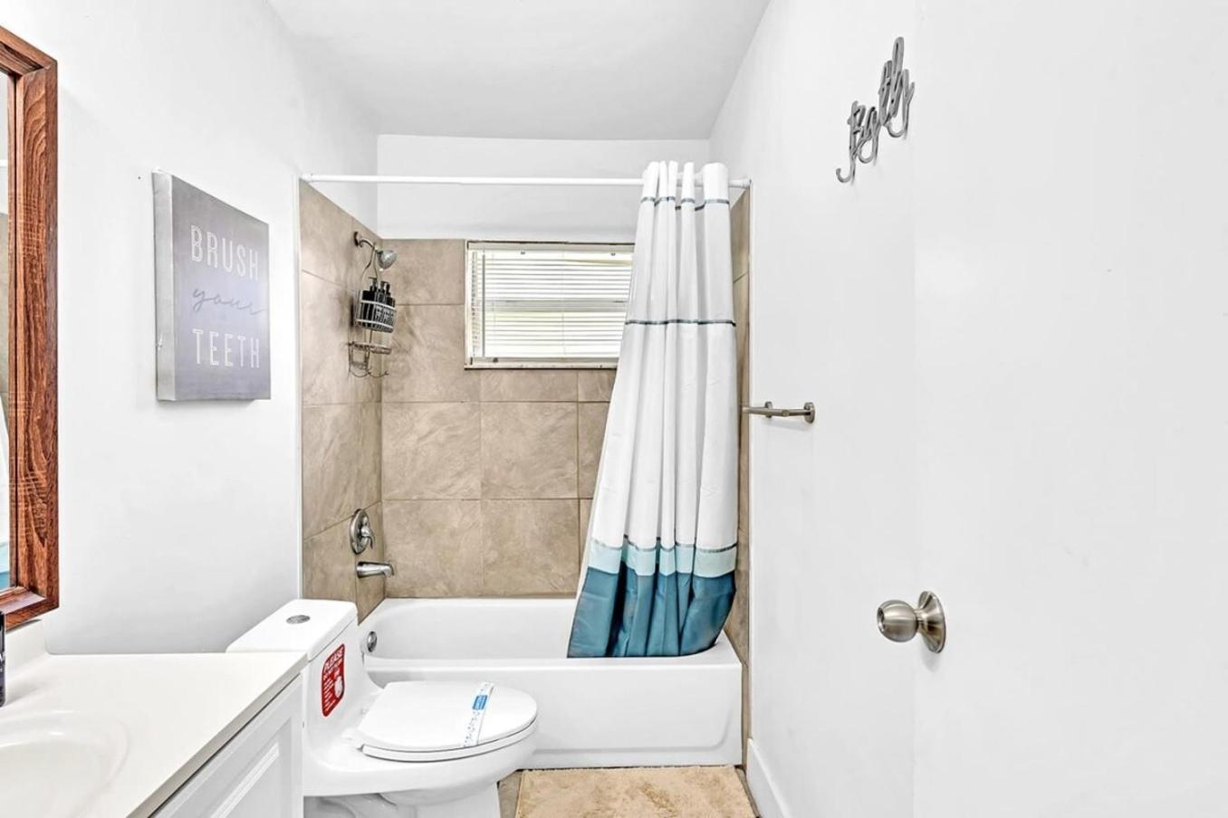 Modern 2Br Oasis Mins To Beach & Casino Db2 Dania Beach Exterior foto