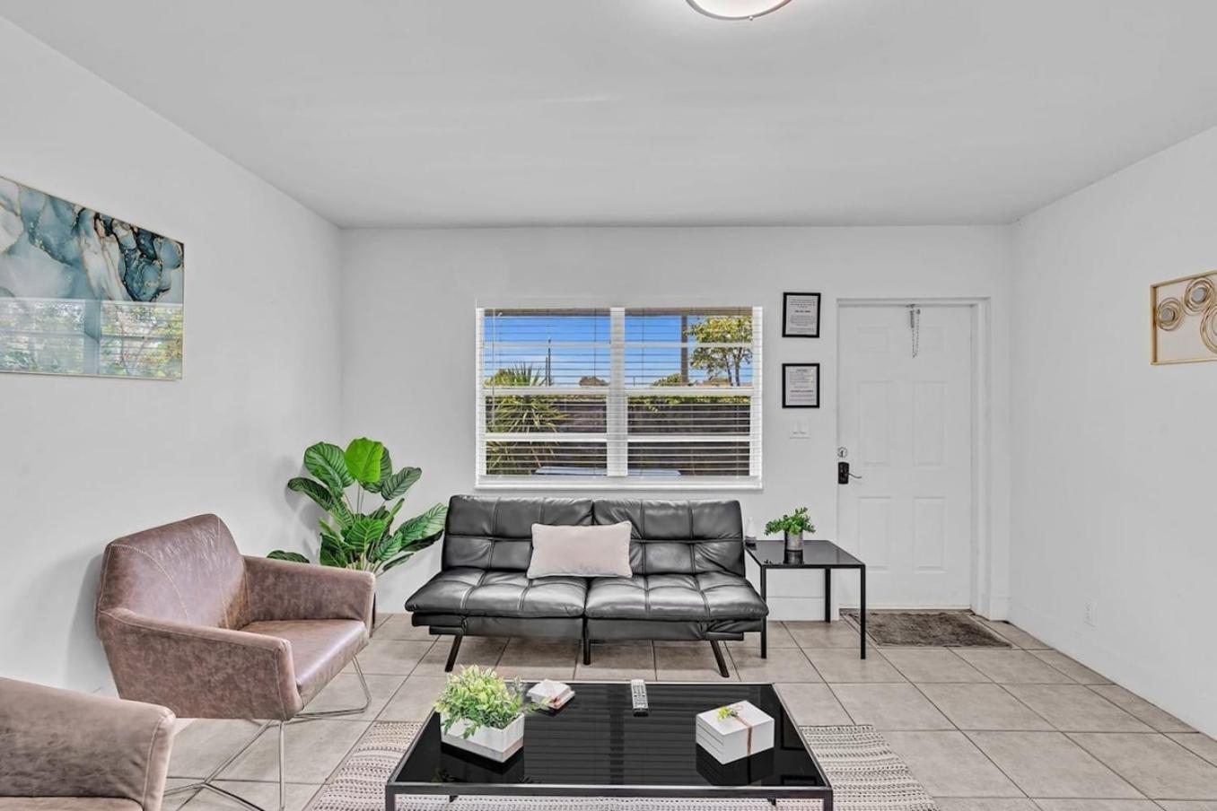 Modern 2Br Oasis Mins To Beach & Casino Db2 Dania Beach Exterior foto